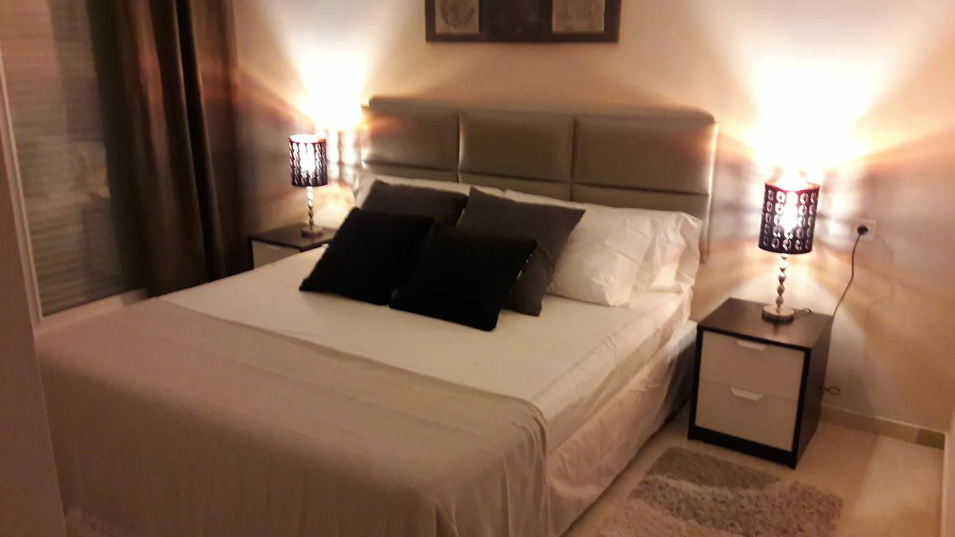 Apartamento En Marbella Con Vistas Al Golf Appartamento